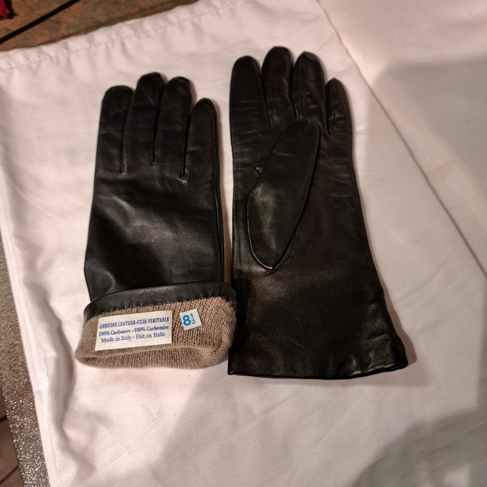 Men's Black Leather Gloves